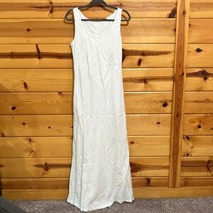 Linen White Sleeveless Maxi Dress